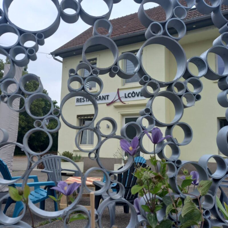 Notre Terrasse ouverte quand le soleil montre le bout de son nez Illzach 1